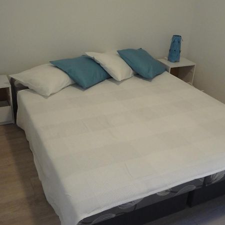 Jana Apartments 2 บราติสลาวา ภายนอก รูปภาพ